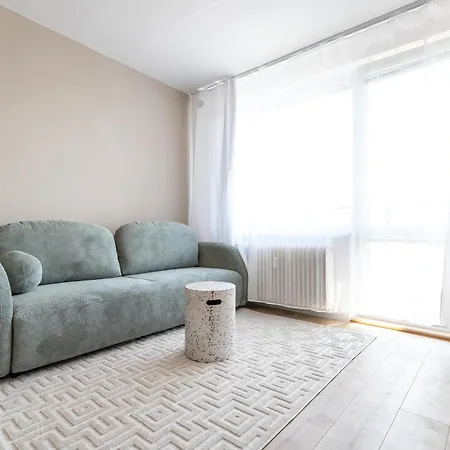 - One Bedroom Next To Old Town 아파트